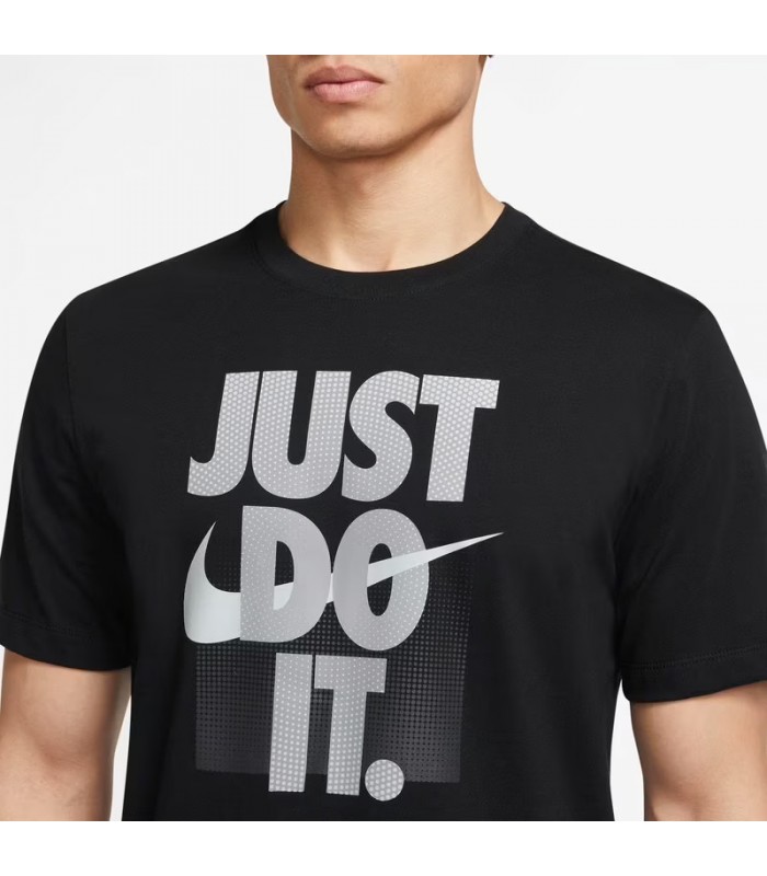 Nike vyriški marškinėliai DZ2993*010 (4)